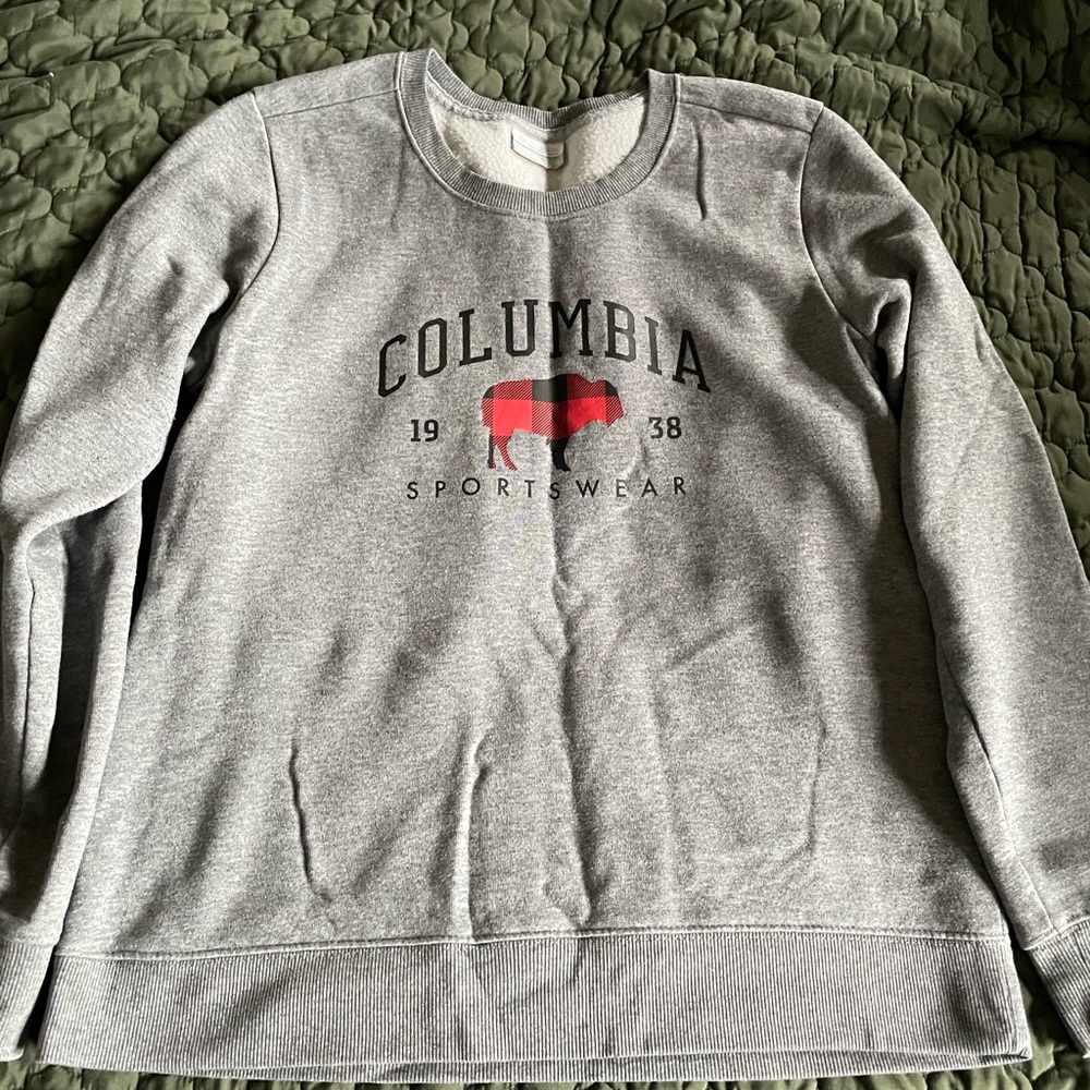 Columbia Sweatshirt